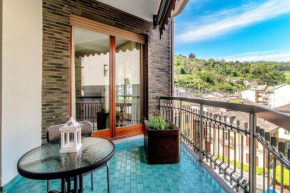 Elegante casa con Garage AC WiFi balcony